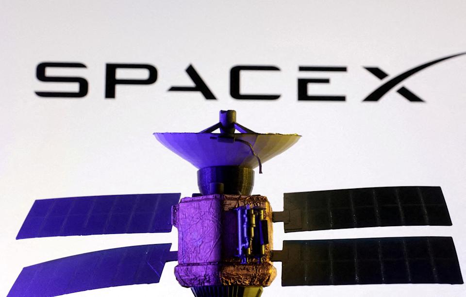 SpaceX could list as soon as June, with the IPO reportedly targeting a valuation of around $1.75 trillion and a raise as large as $75 billion.
